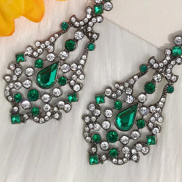 Long Post Drop Dangle Earrings Jeweled Green Rhinestone Runway Pageant Statement - Picture 2 of 4